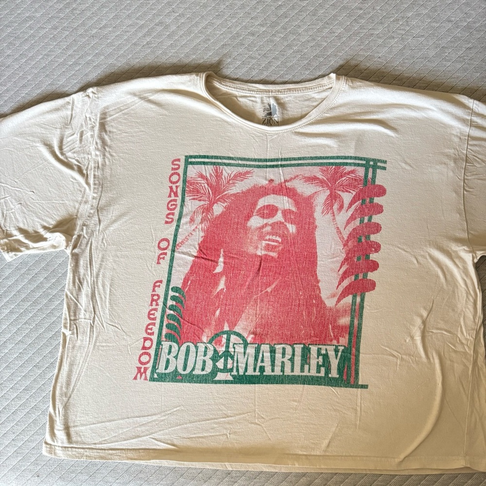 Women’s 2X Bob Marley Songs of Freedom T Shirt Tee